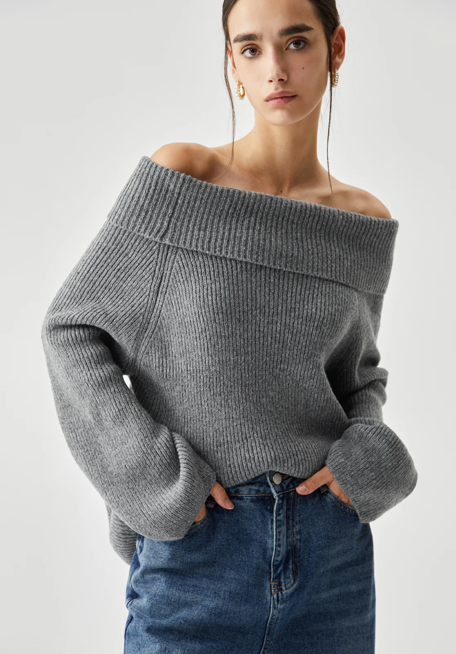 Gestrickter Off-Shoulder-Pullover